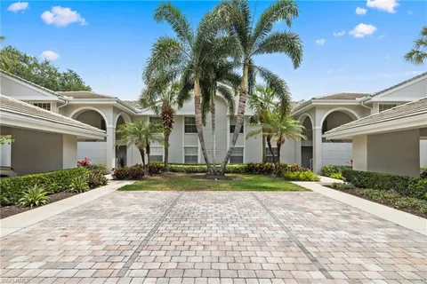 $349,900 | 6290 Bellerive Avenue, Unit 105, Naples, FL 34119