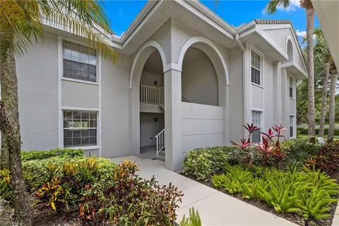 $349,900 | 6290 Bellerive Avenue, Unit 105, Naples, FL 34119