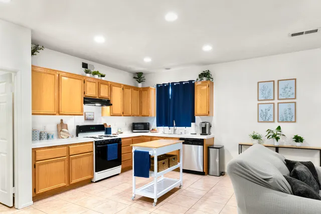 $574,999 | 83697 Shadowrock Drive, Coachella, CA 92236