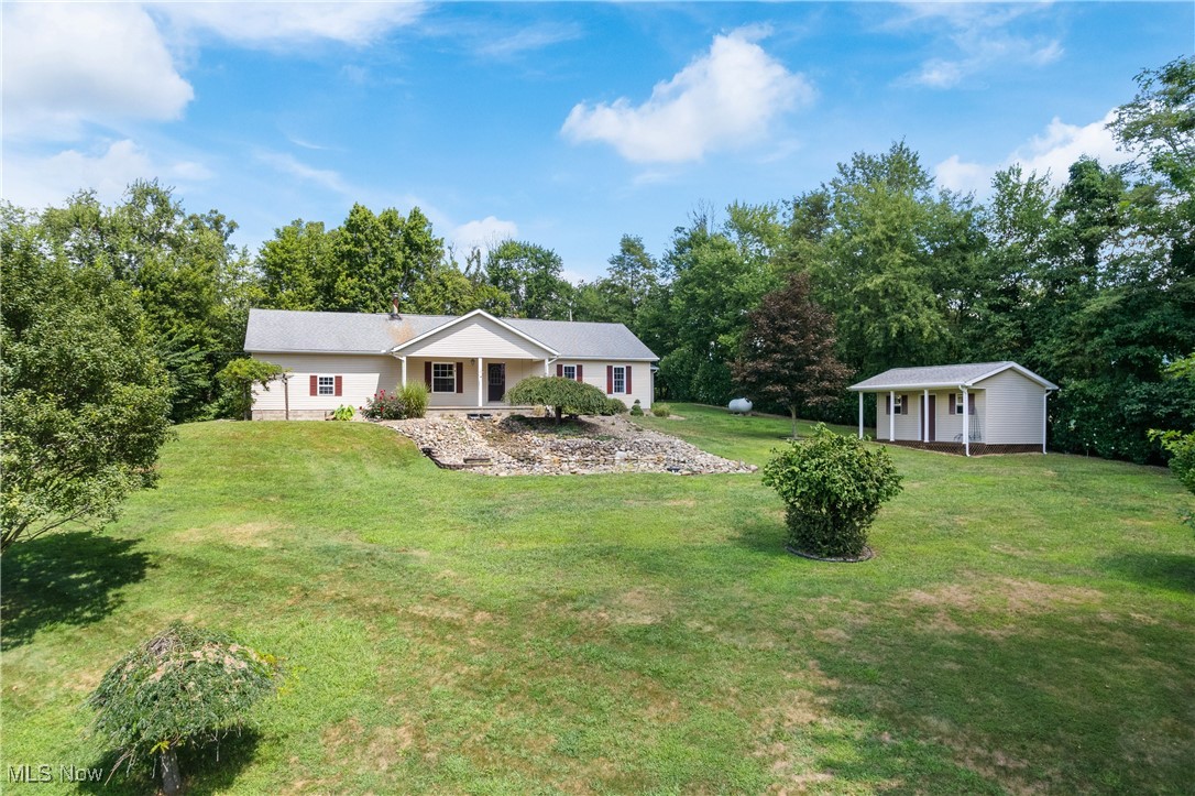 9375 Ridge Road Southeast Uhrichsville, OH 44683 - Photo 3 of 44