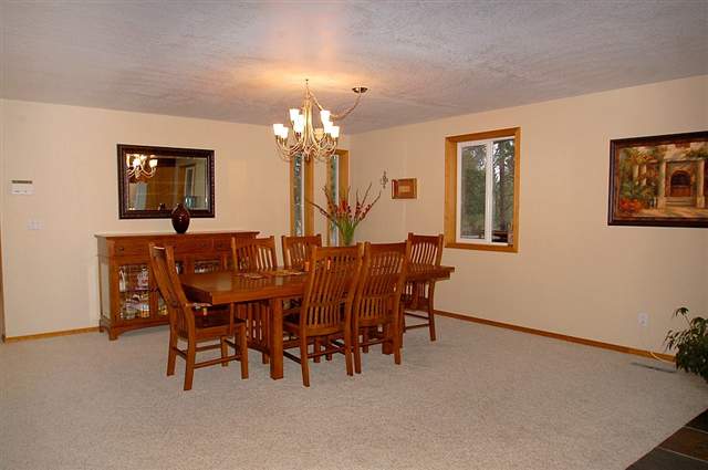 8016 South Assembly Road Spokane, WA 99224 - Photo 3 of 9