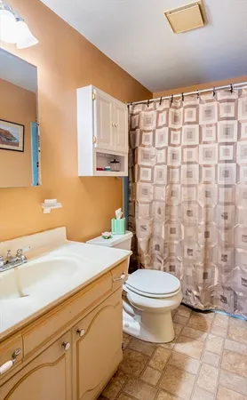 $254,900 | 33 Granby Heights, Unit 33, Granby, MA 01033