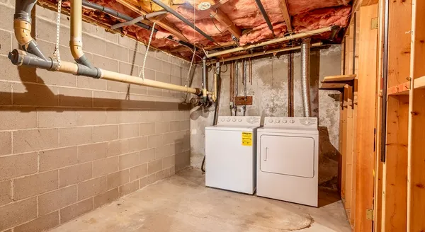 $254,900 | 33 Granby Heights, Unit 33, Granby, MA 01033