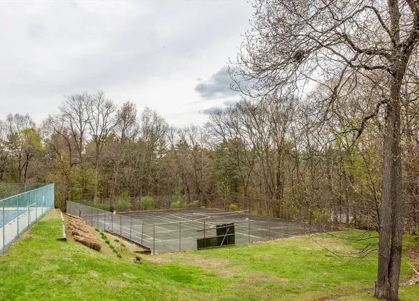 $254,900 | 33 Granby Heights, Unit 33, Granby, MA 01033
