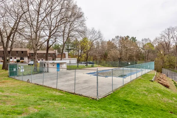 $254,900 | 33 Granby Heights, Unit 33, Granby, MA 01033