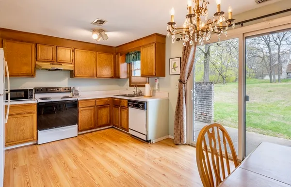 $254,900 | 33 Granby Heights, Unit 33, Granby, MA 01033