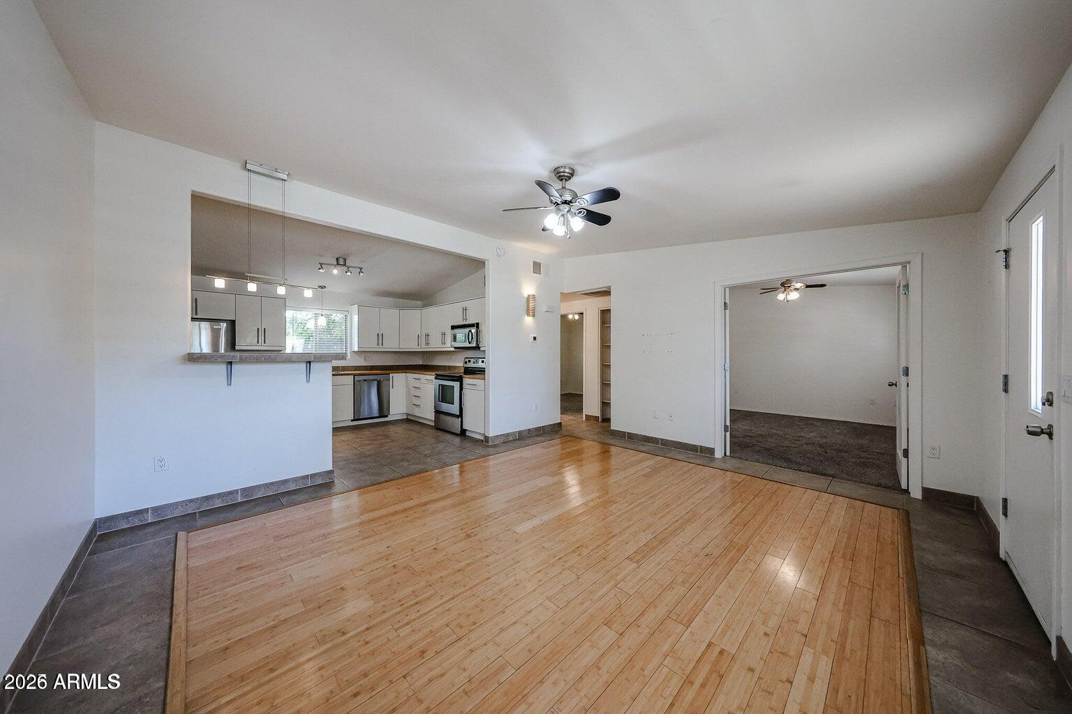 1219 East Colter Street, Unit 12 Phoenix, AZ 85014 - Photo 6 of 19 20250523175617131417000000-o