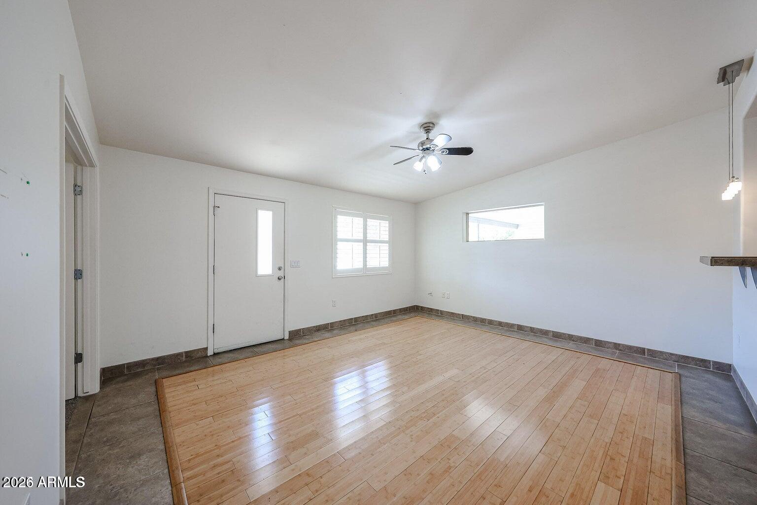 1219 East Colter Street, Unit 12 Phoenix, AZ 85014 - Photo 8 of 19 20250523175618696669000000-o