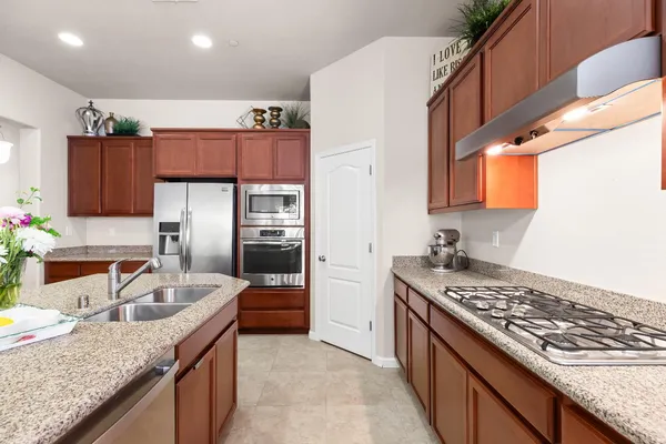 $749,000 | 547 Sepp Court, Ripon, CA 95366