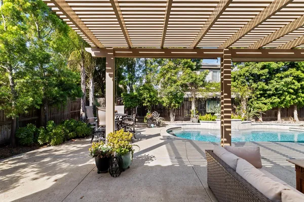 $749,000 | 547 Sepp Court, Ripon, CA 95366