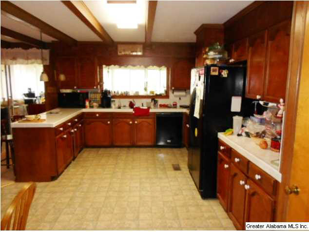 5324 South Shades Crest Road Bessemer, AL 35022 - Photo 8 of 15