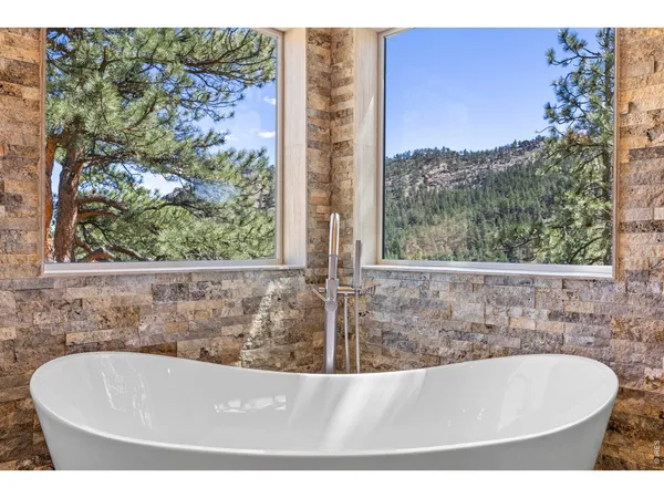 $2,600,000 | 738 Wagonwheel Gap Road, Boulder, CO 80302