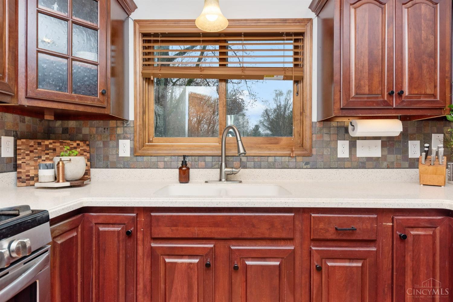 4829 Summerside Road Cincinnati, OH 45244 - Photo 11 of 47 Gallery Image 11