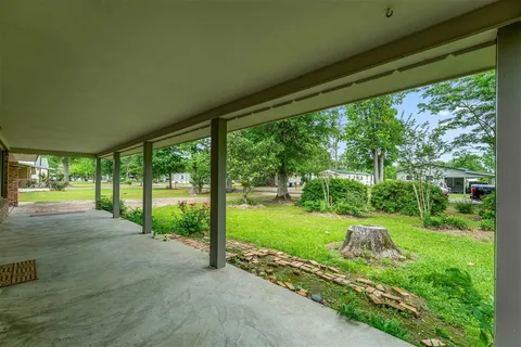 $259,000 | 113 5th Street, Kinder, LA 70648