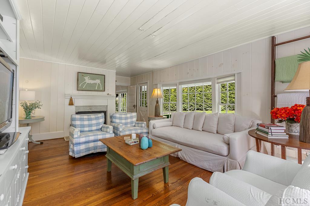 144 Laurel Knob Road Cashiers, NC 28717 - Photo 45 of 54 Gallery Image 45