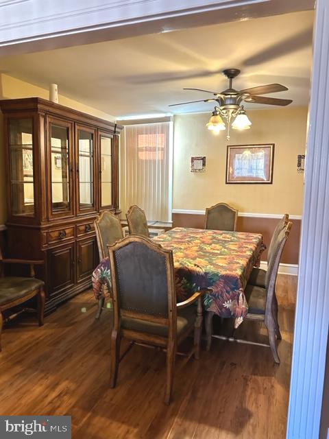 7124 Forrest Avenue Philadelphia, PA 19138 - Photo 22 of 51 a view of a dining room with furniture window and wooden floor