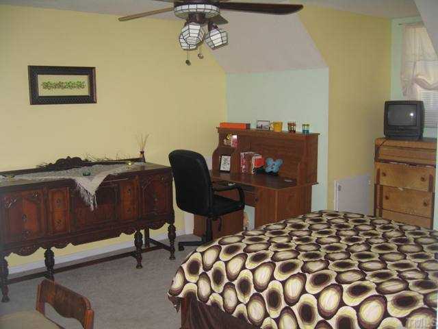 102 Nicholson Road Garner, NC 27529 - Photo 9 of 12 Gallery Image 9