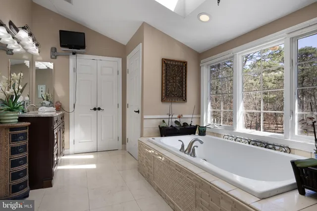 $939,500 | 12 Wilderness Drive, Medford, NJ 08055