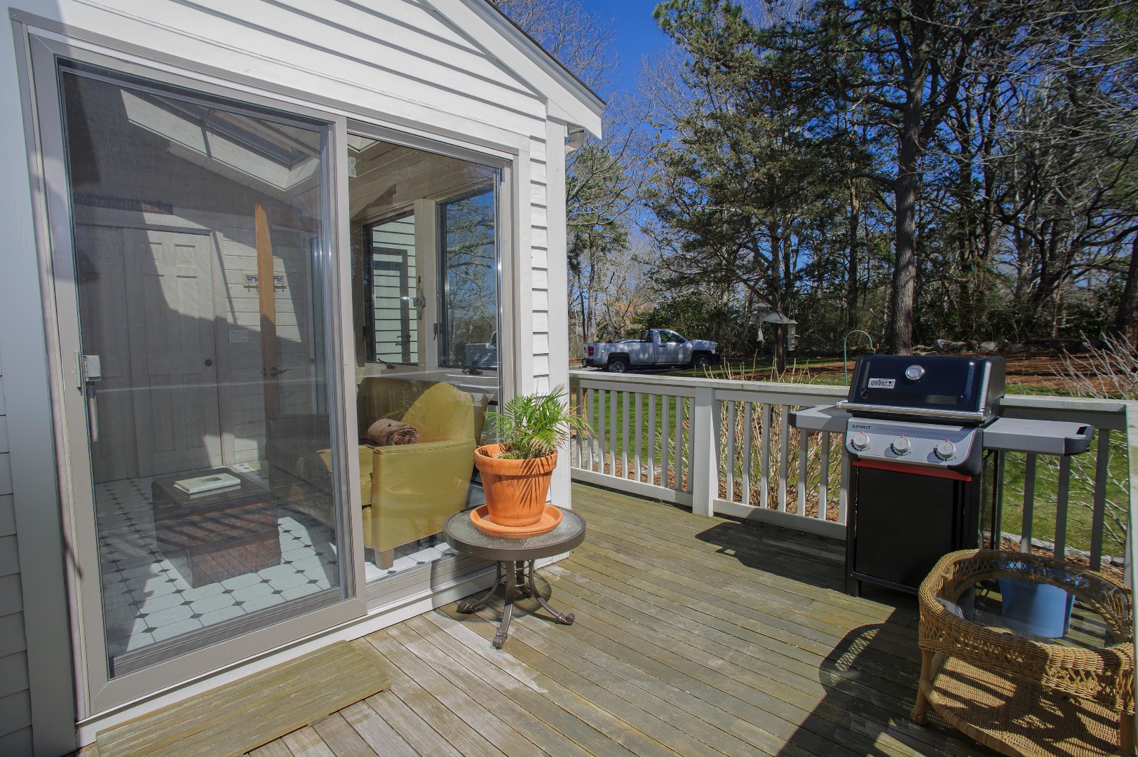 237 Lagoon Pond Road Vineyard Haven, MA 02568 - Photo 4 of 21