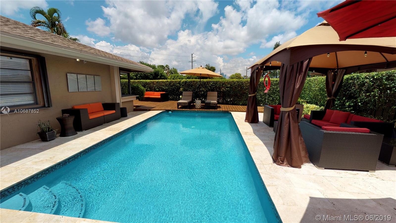 140 Greens Road Hollywood, FL 33021 - Photo 17 of 21 Gallery Image 17