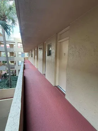 $1,850 | 408 Northwest 68th Avenue, Unit 306, Plantation, FL 33317