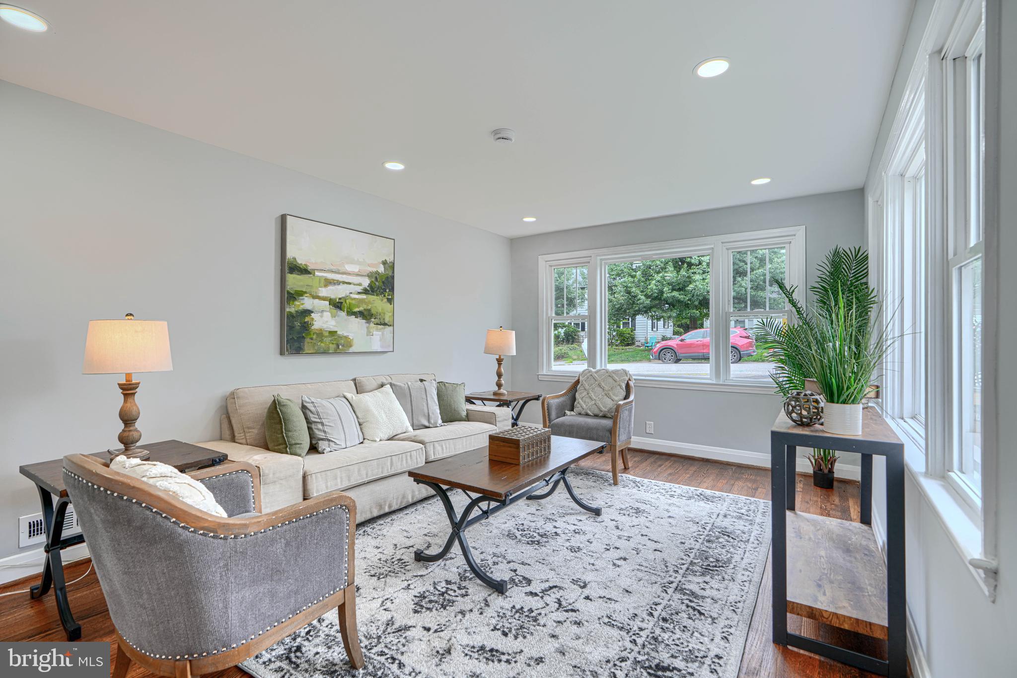 6505 Beechwood Road Baltimore, MD 21239 - Photo 3 of 64 Gallery Image 3