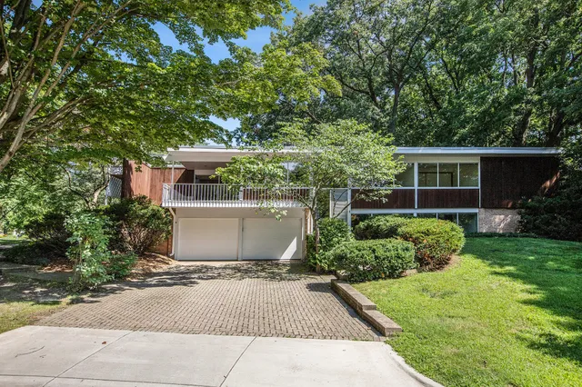 $1,295,000 | 2427 Londonderry Road, Ann Arbor, MI 48104