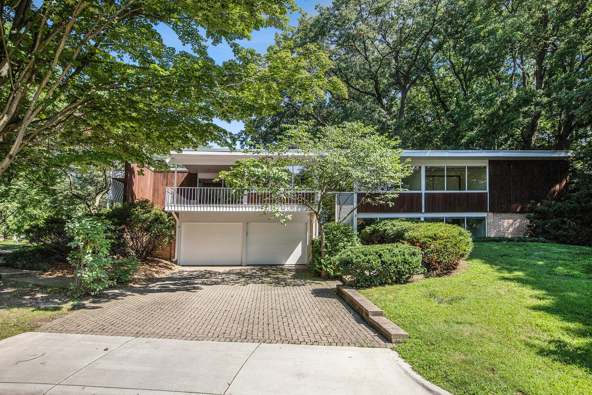 2427 Londonderry Road Ann Arbor, MI 48104 - Photo 11 of 81 005_2_896