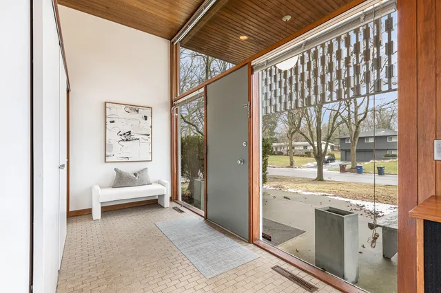 $1,294,900 | 2427 Londonderry Road, Ann Arbor, MI 48104