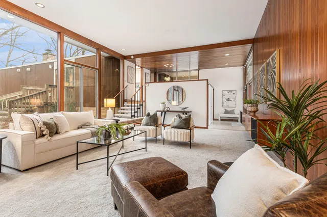 $1,294,900 | 2427 Londonderry Road, Ann Arbor, MI 48104