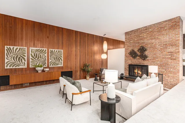 $1,294,900 | 2427 Londonderry Road, Ann Arbor, MI 48104