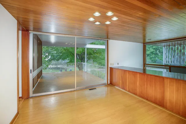 $1,295,000 | 2427 Londonderry Road, Ann Arbor, MI 48104