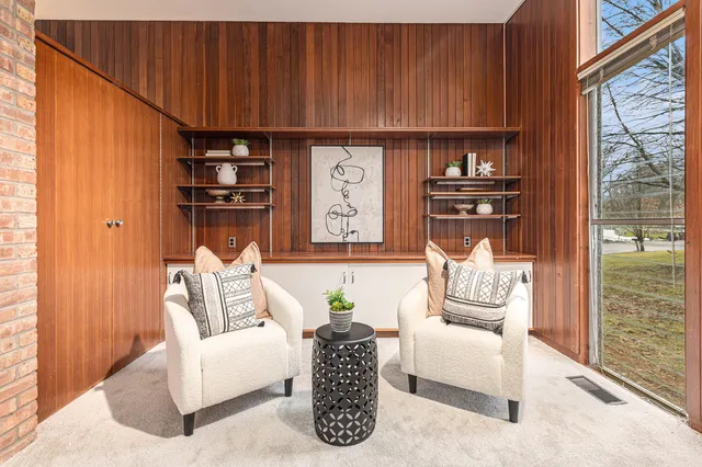 $1,294,900 | 2427 Londonderry Road, Ann Arbor, MI 48104