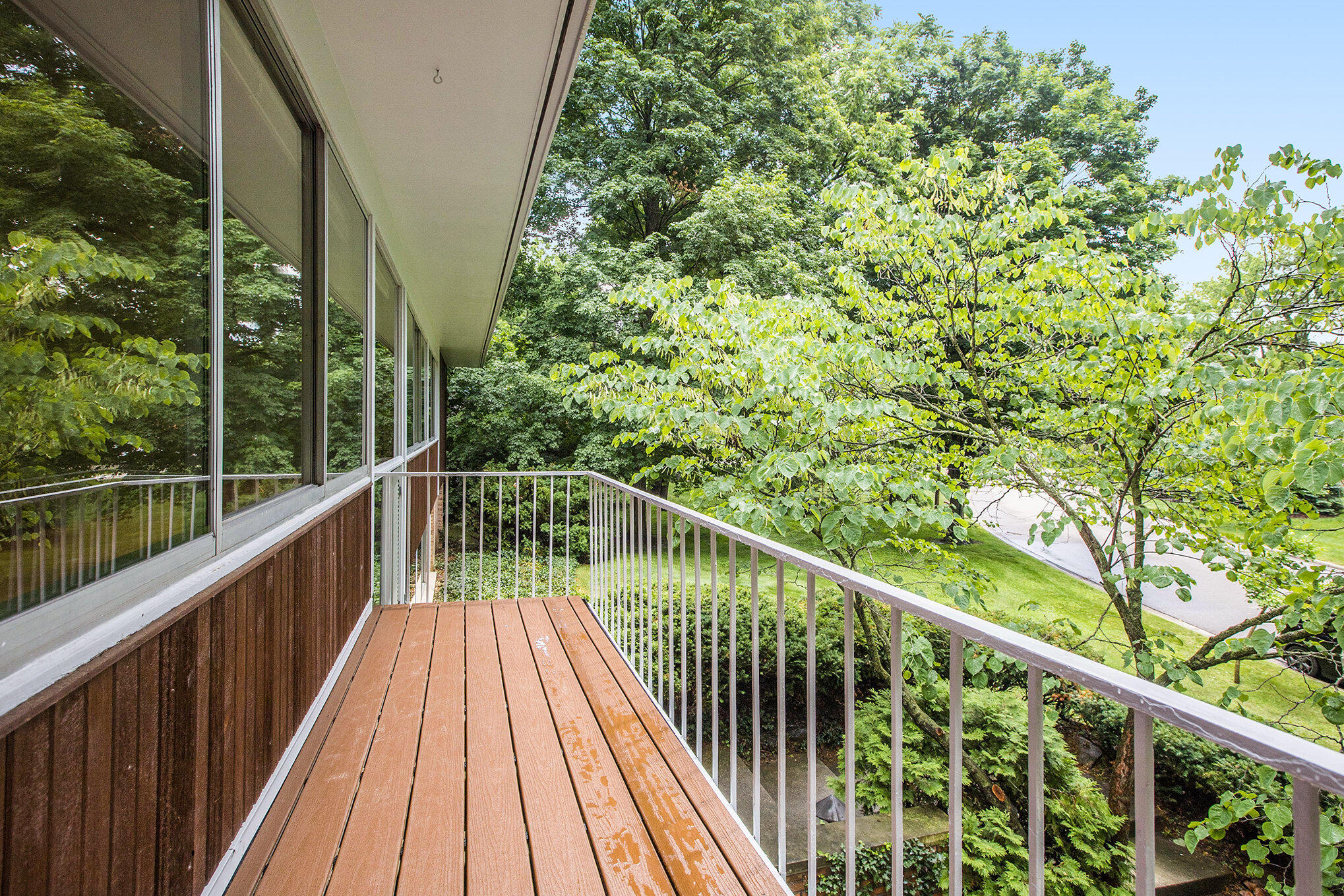 2427 Londonderry Road Ann Arbor, MI 48104 - Photo 35 of 81 057__mg_0594_775