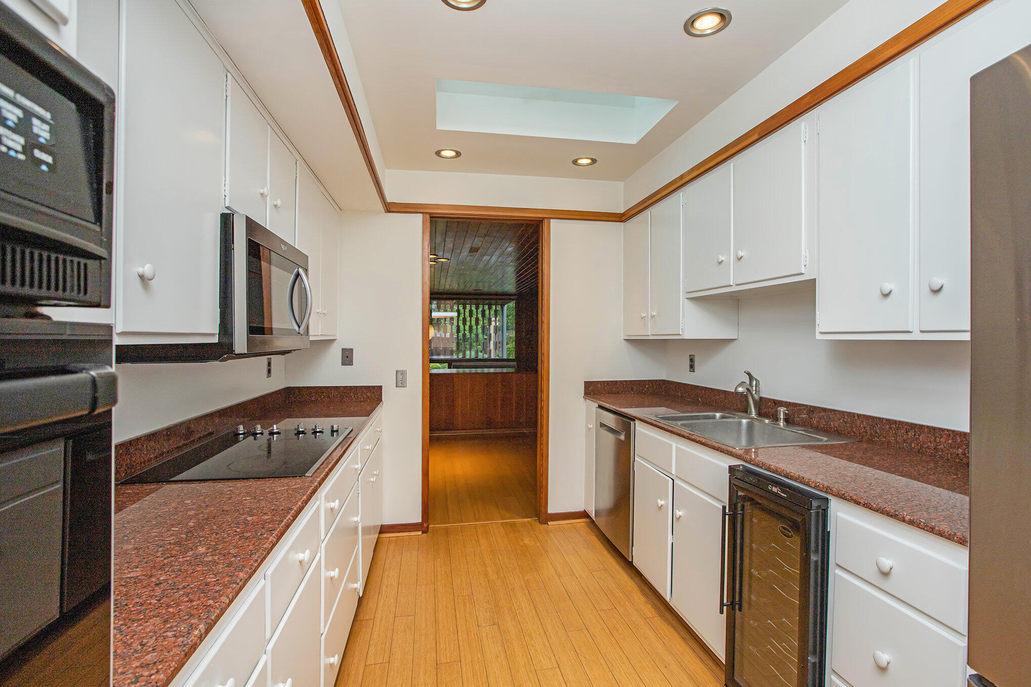 2427 Londonderry Road Ann Arbor, MI 48104 - Photo 36 of 81 021__mg_0490_935