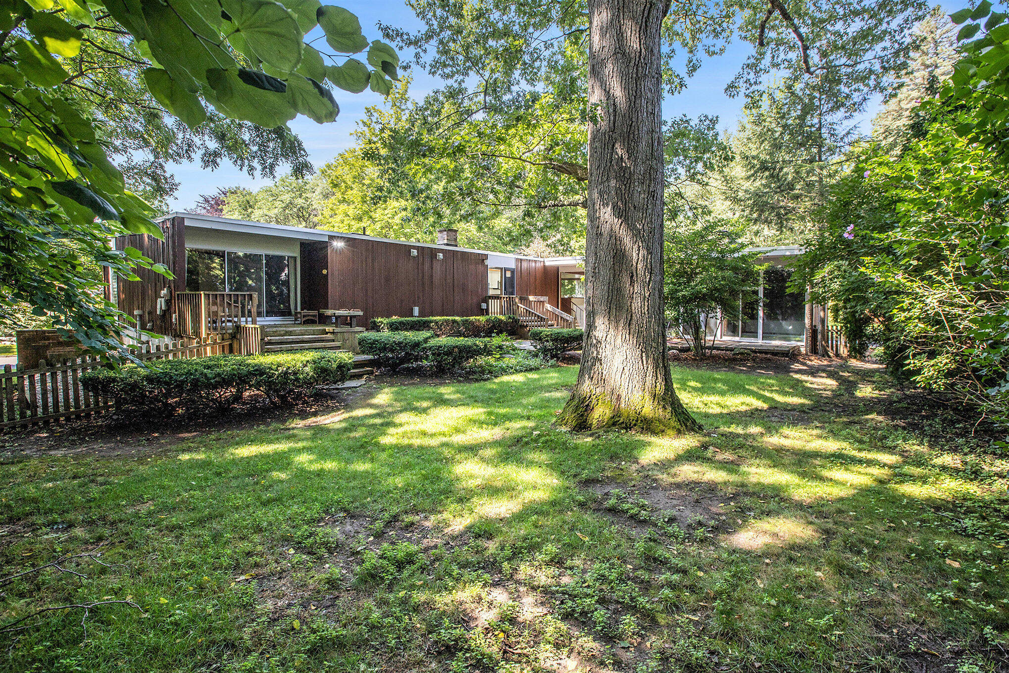 2427 Londonderry Road Ann Arbor, MI 48104 - Photo 4 of 81 014_12_313