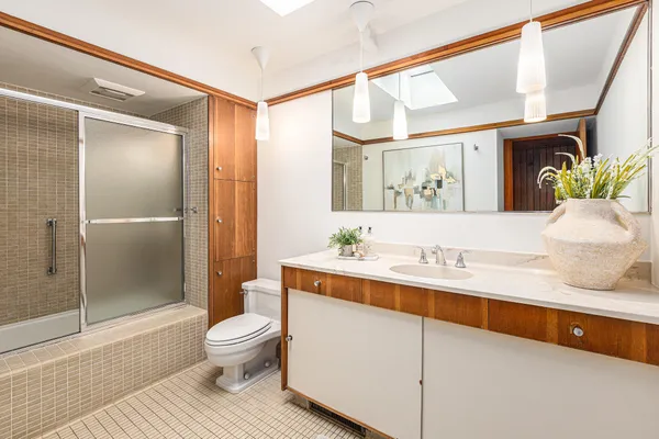 $1,199,900 | 2427 Londonderry Road, Ann Arbor, MI 48104