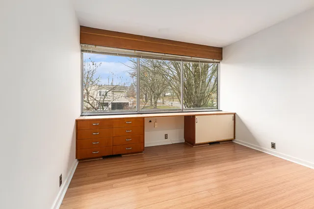 $1,294,900 | 2427 Londonderry Road, Ann Arbor, MI 48104