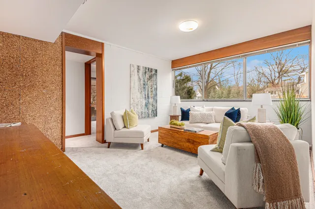 $1,294,900 | 2427 Londonderry Road, Ann Arbor, MI 48104