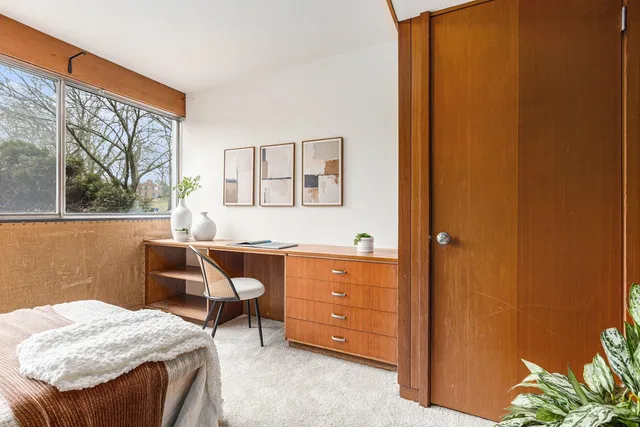 $1,294,900 | 2427 Londonderry Road, Ann Arbor, MI 48104