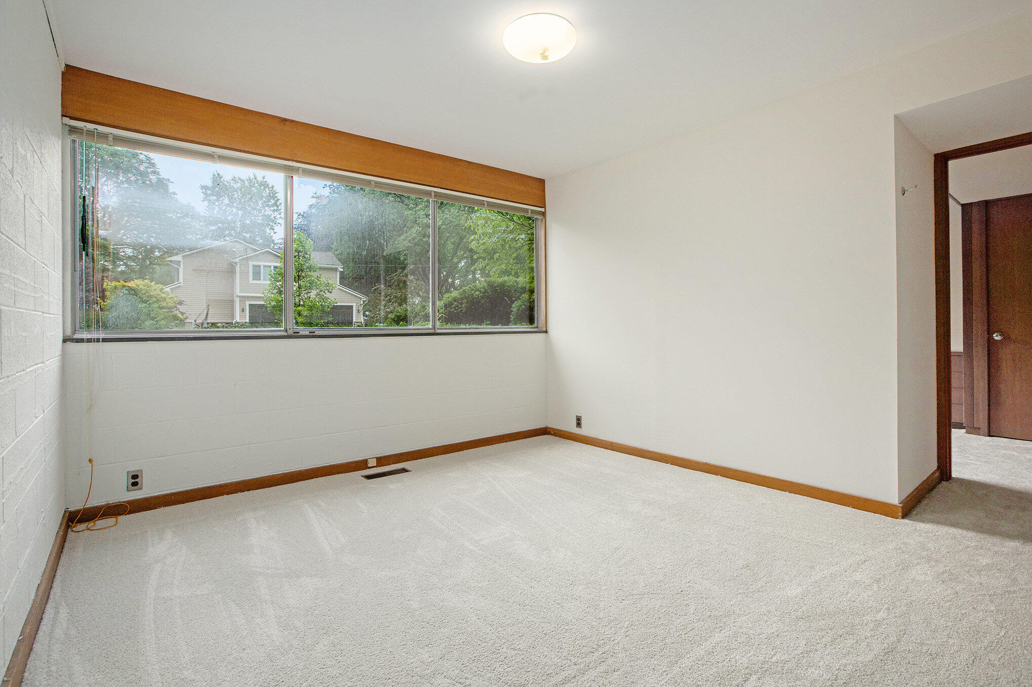 2427 Londonderry Road Ann Arbor, MI 48104 - Photo 60 of 81 051__mg_0529_10