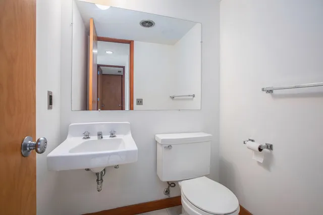 $1,295,000 | 2427 Londonderry Road, Ann Arbor, MI 48104