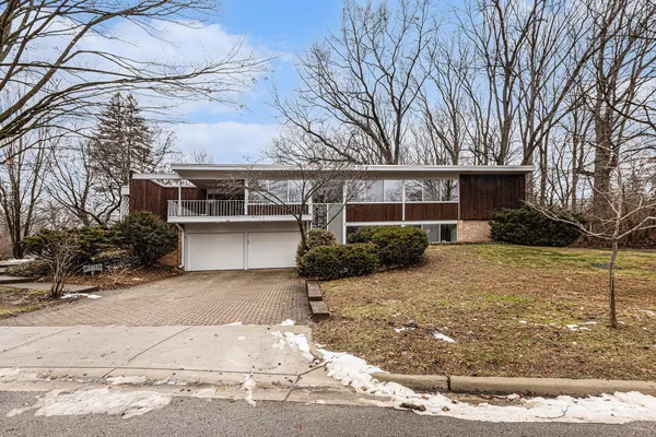$1,199,900 | 2427 Londonderry Road, Ann Arbor, MI 48104