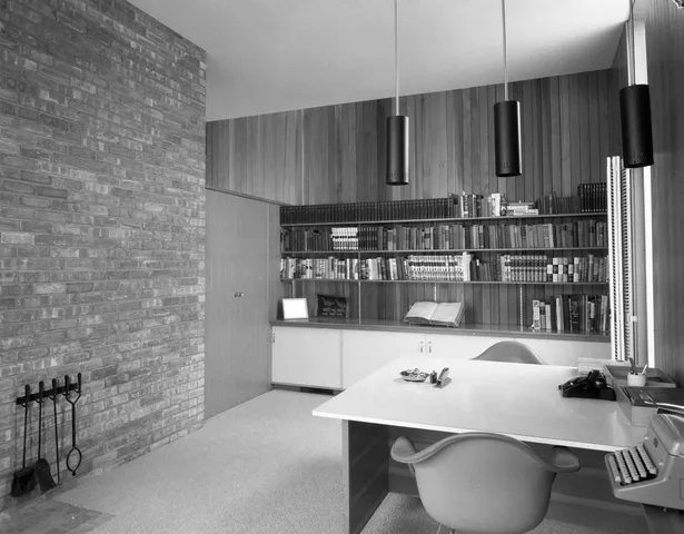 $1,295,000 | 2427 Londonderry Road, Ann Arbor, MI 48104