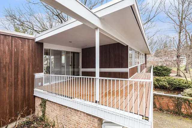 $1,294,900 | 2427 Londonderry Road, Ann Arbor, MI 48104