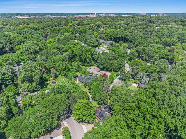 $1,295,000 | 2427 Londonderry Road, Ann Arbor, MI 48104