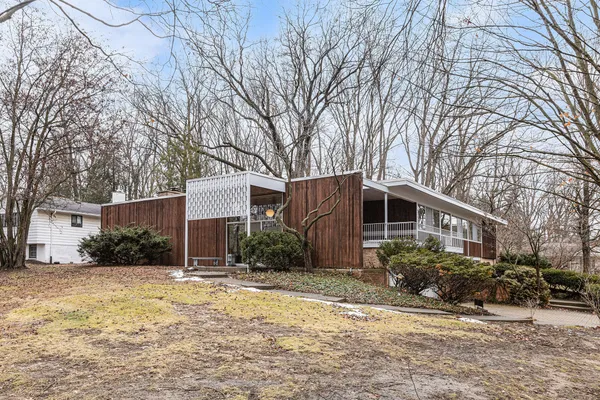 $1,199,900 | 2427 Londonderry Road, Ann Arbor, MI 48104
