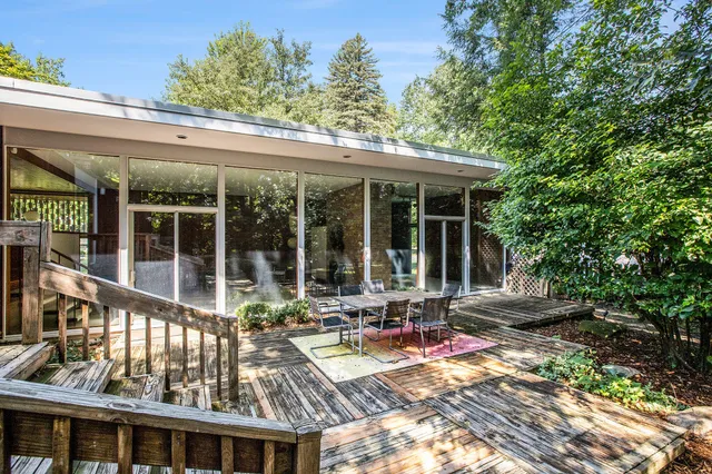 $1,295,000 | 2427 Londonderry Road, Ann Arbor, MI 48104