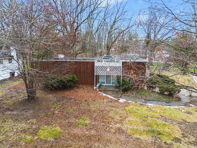 $1,294,900 | 2427 Londonderry Road, Ann Arbor, MI 48104