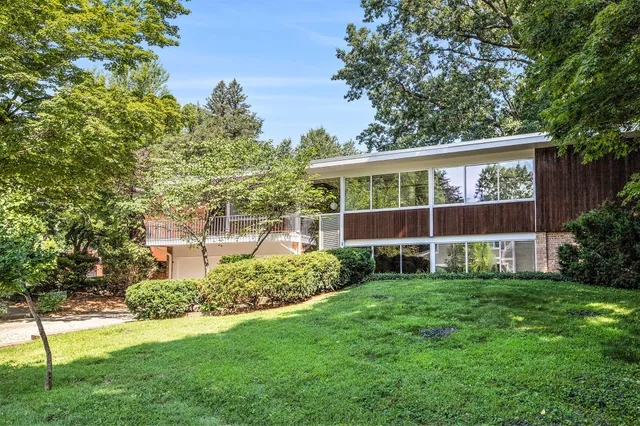 $1,294,900 | 2427 Londonderry Road, Ann Arbor, MI 48104